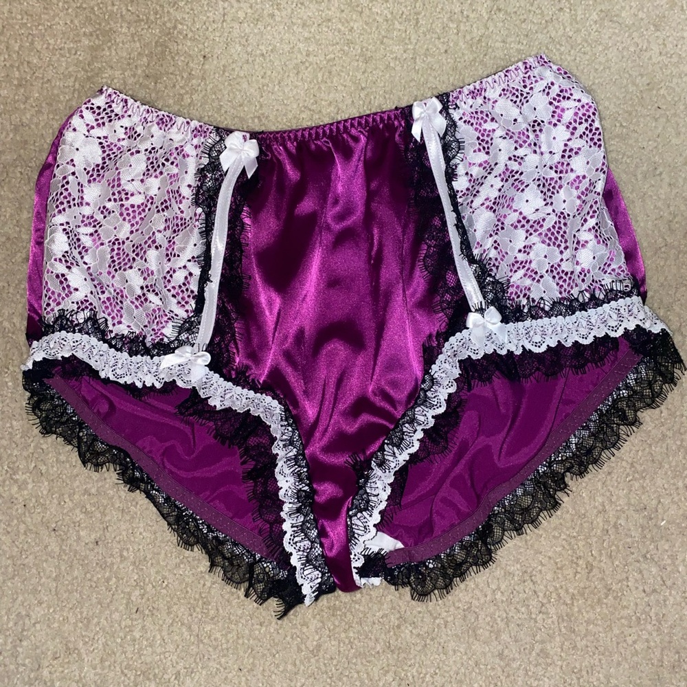 Elegant High Waisted Purple Lace Women's Panties